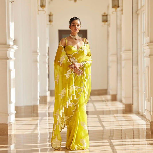 Fabulous Zimmy Chhu With Multi Thread  And Cut Work Border